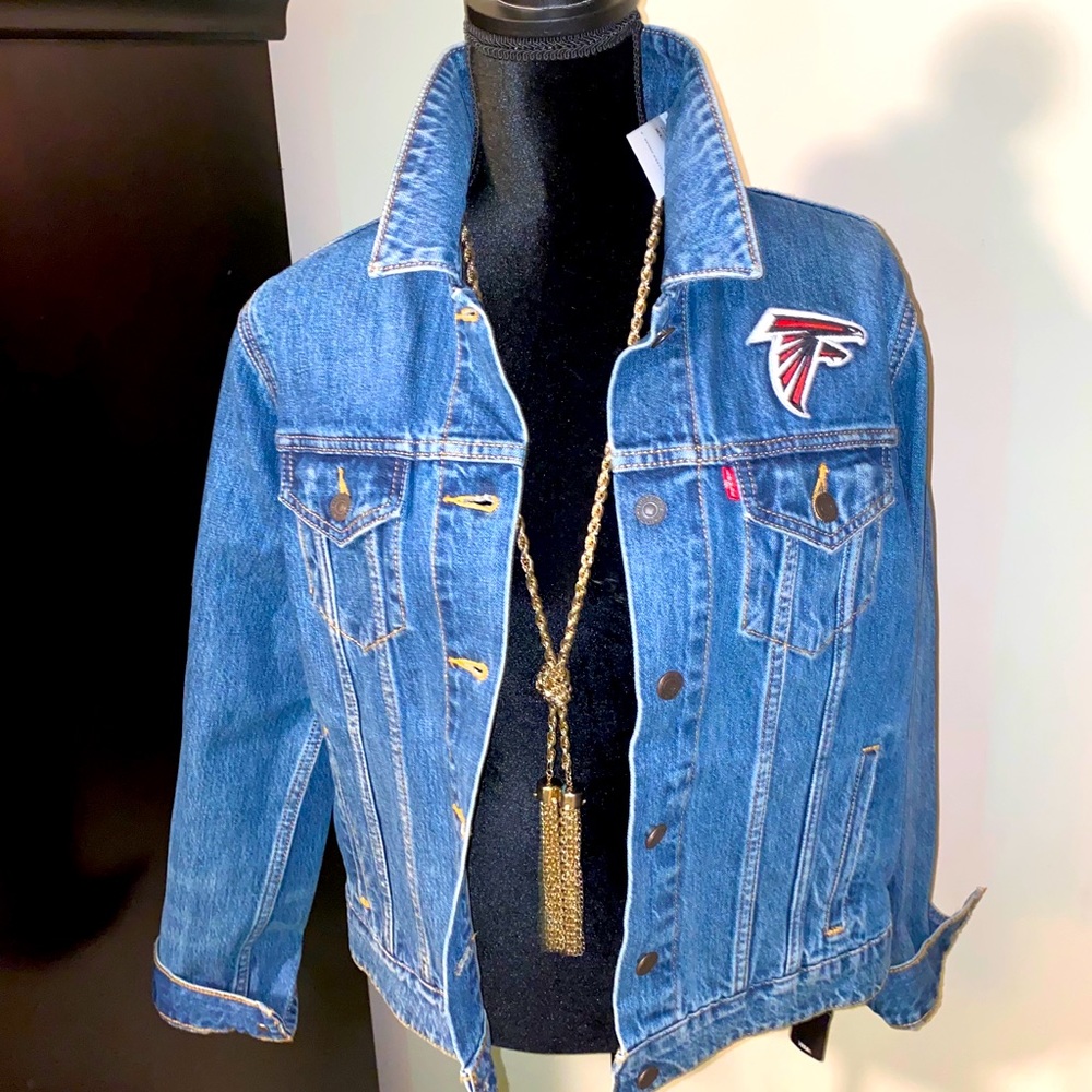 Levi’s Atlanta Falcons Denim Jacket! Official NFL!